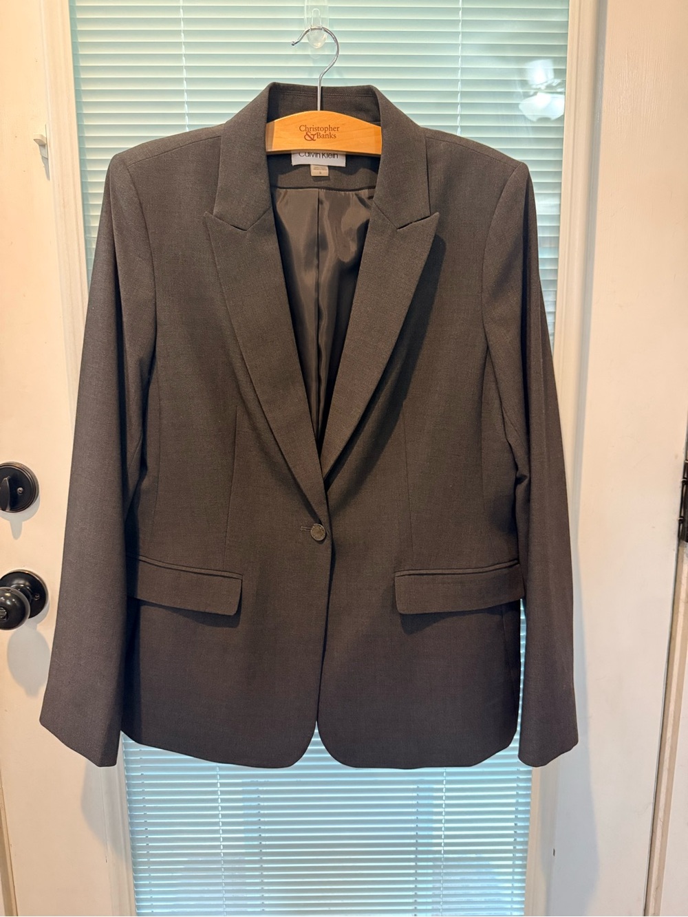Calvin Klein Single-Button Women's Blazer and pants